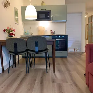  Apartment Shortstay Scheveningen